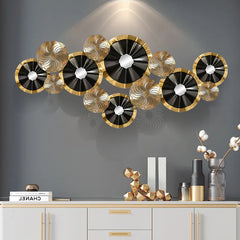 Cosmopolitan Black and Gold Metal Wall Art Cosmopolitan Black and Gold Metal Wall Art