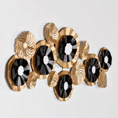 Cosmopolitan Black and Gold Metal Wall Art Cosmopolitan Black and Gold Metal Wall Art