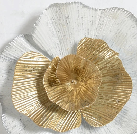 White And Golden Flower Metal Wall Art Set of 5