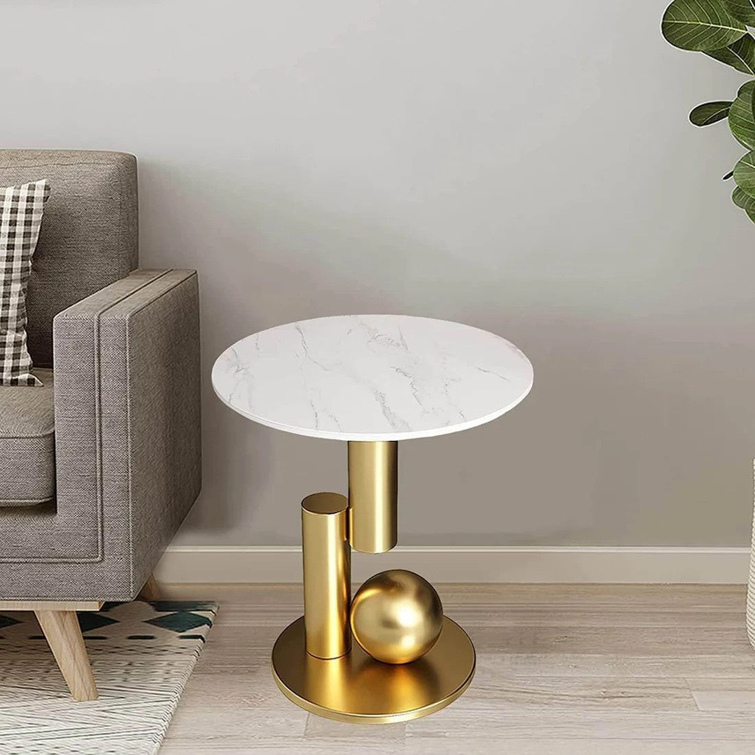 Contemporary Corner Gold