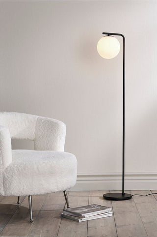 Noir Silhouette Floor Lamp