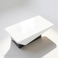 AeroFloat Center Table