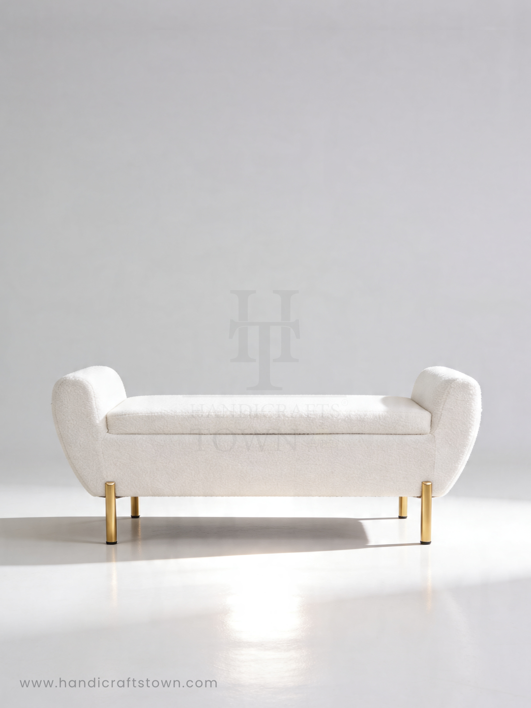 Diora Bench